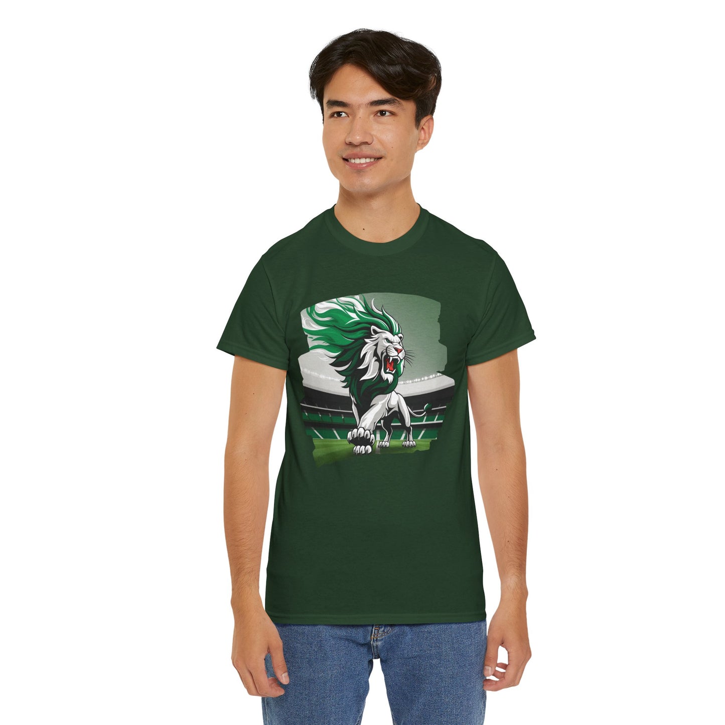 Imposing Lion | Claw and Glory