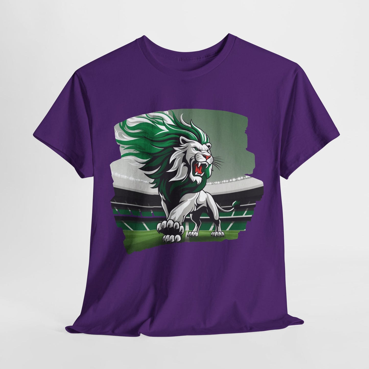 Imposing Lion | Claw and Glory