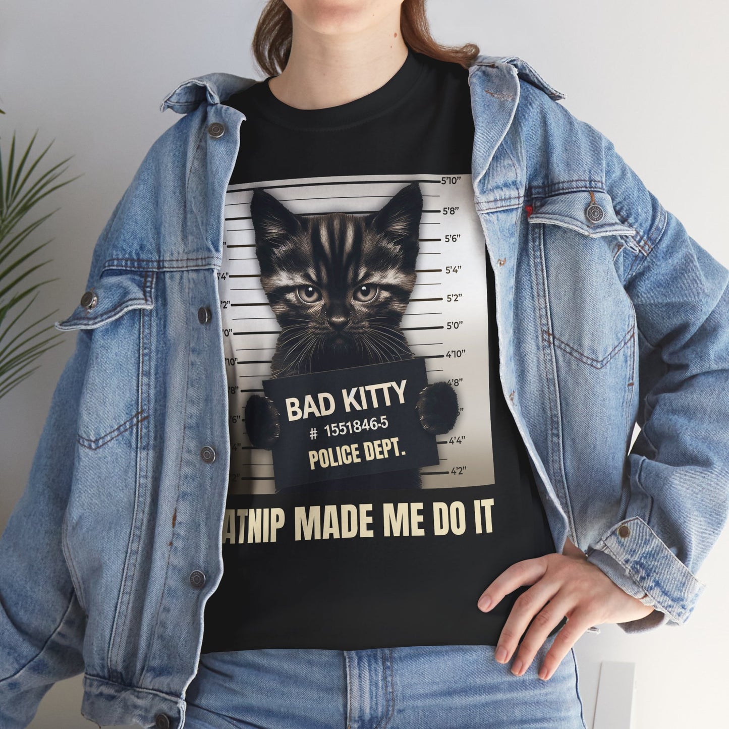 Bad Kitty | Criminosamente Fofo