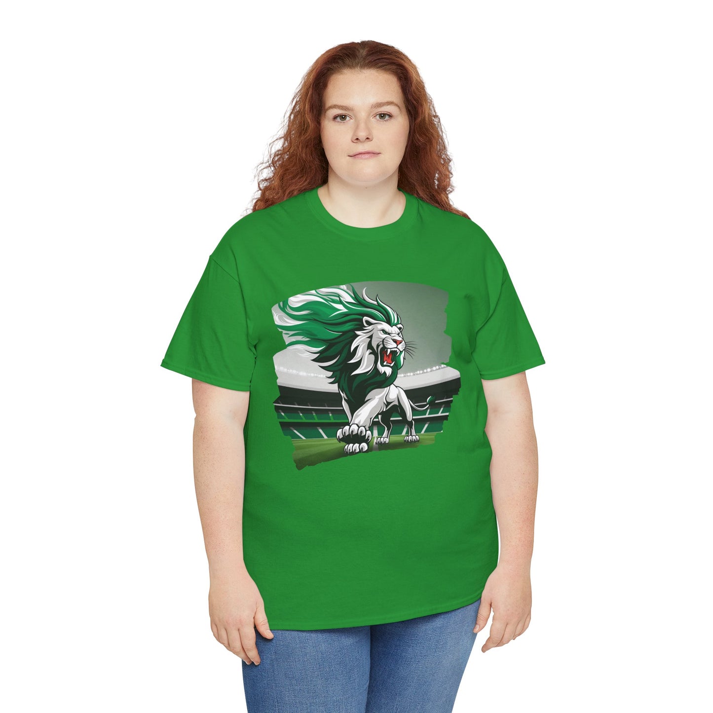 Imposing Lion | Claw and Glory